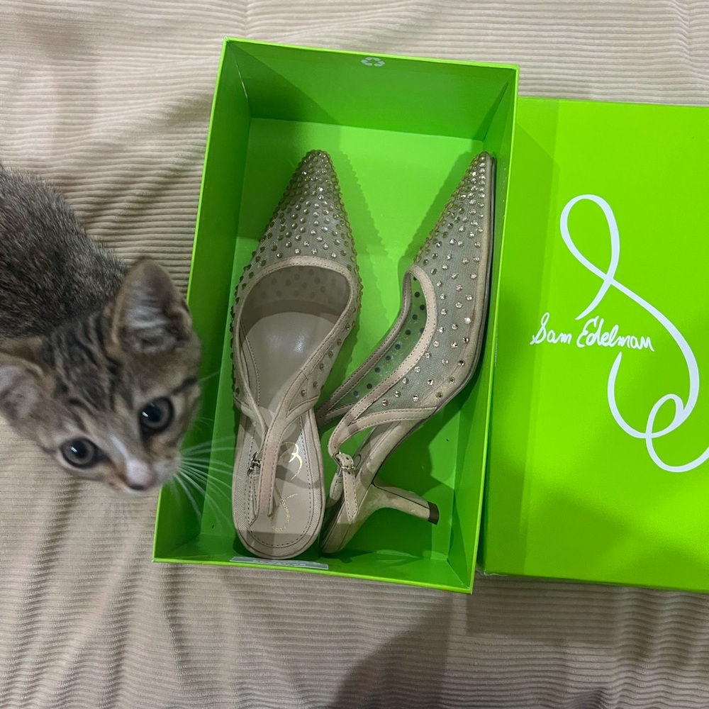 Sam Edelman Rhinestone Studded Heels - Beige NEW in box